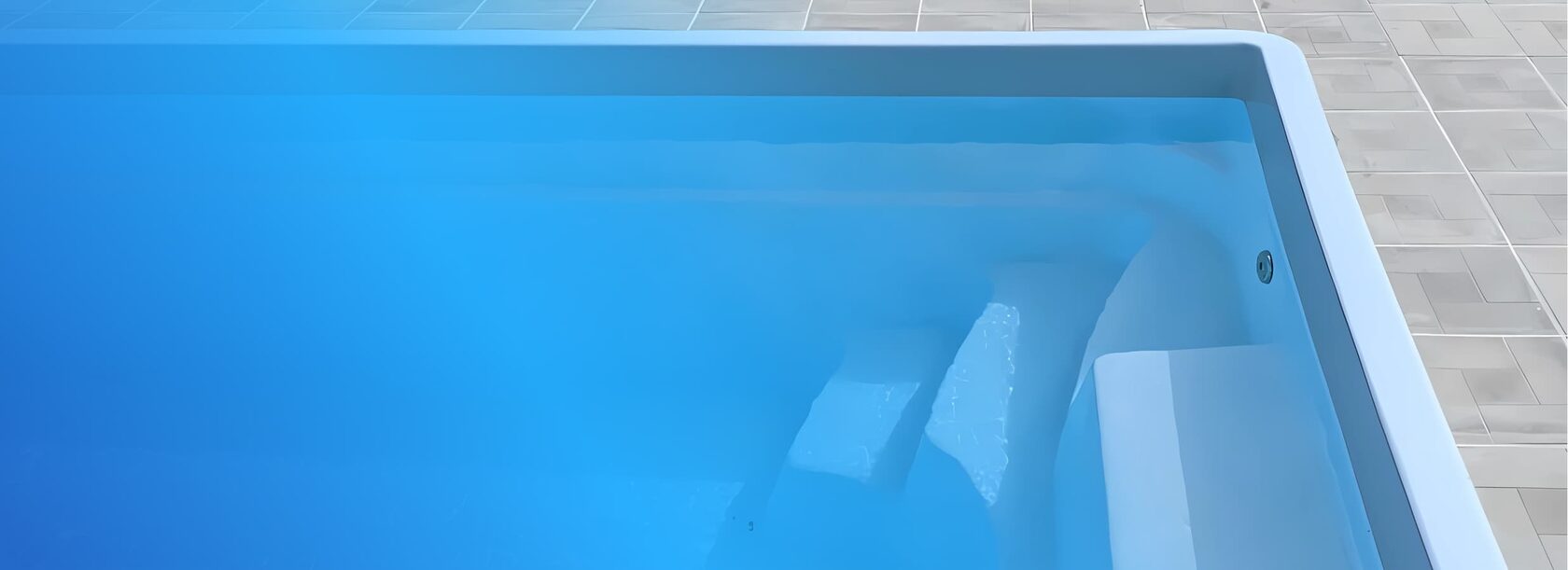 Бордюрный камень для бассейна — установка в Октябрьском