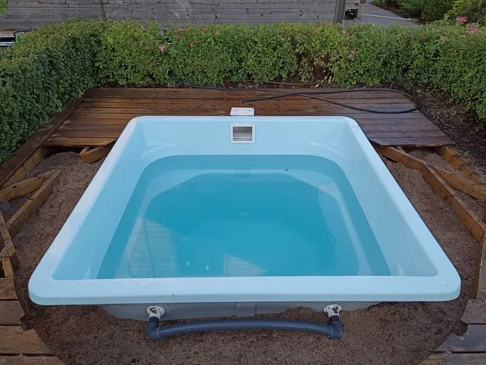 Композитная купель Laguna 2 — установка в Октябрьском